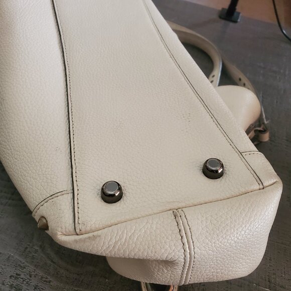 Gorgeous COACH Edie 31 Leather Shoulder Bag RIVETS Cream CHALK - Picture 10 of 11